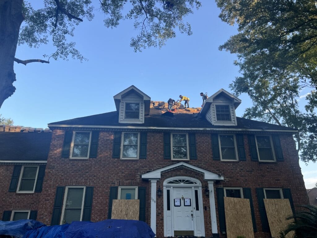 Re-roofing and Exterior Updates in Goose Creek's College Park Area