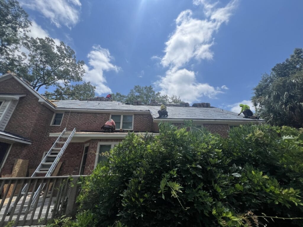 Re-roofing and Exterior Updates in Goose Creek's College Park Area