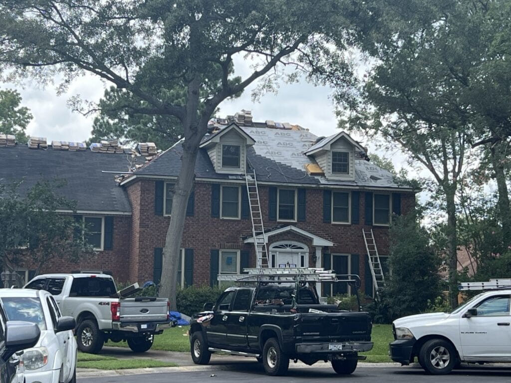 Re-roofing and Exterior Updates in Goose Creek's College Park Area