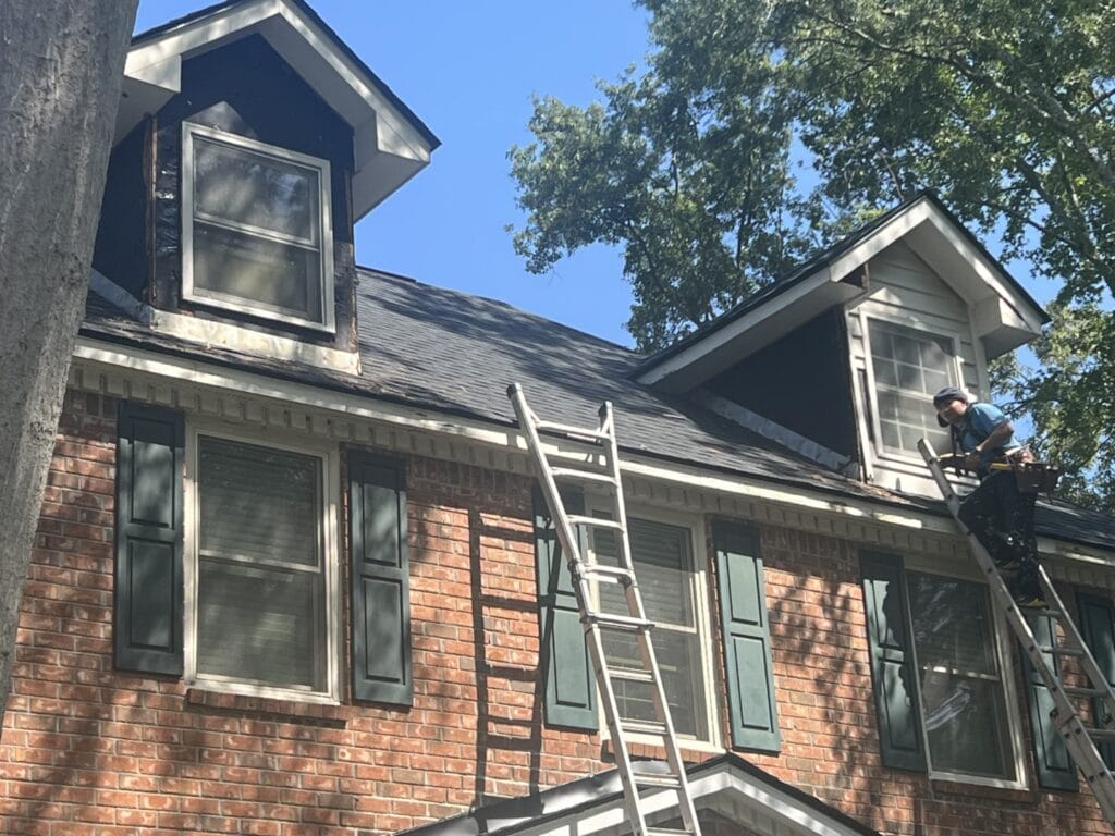 Re-roofing and Exterior Updates in Goose Creek's College Park Area