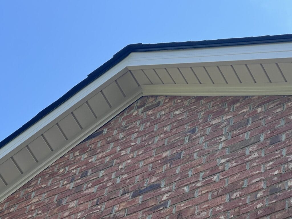 Re-roofing and Exterior Updates in Goose Creek's College Park Area