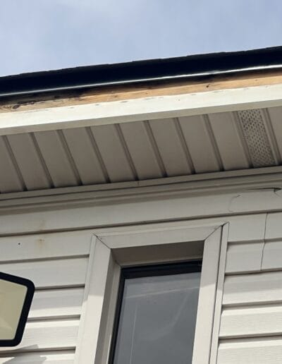 A Siding and Gutter Refresh in Travelers Rest