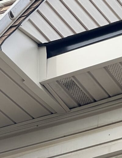 A Siding and Gutter Refresh in Travelers Rest